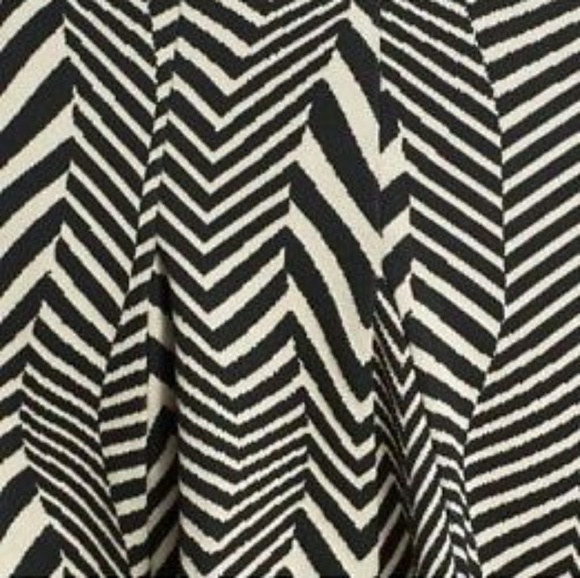 🥀 NICOLE MILLER ARTELIER PRINTED DRESS - Picture 6 of 8